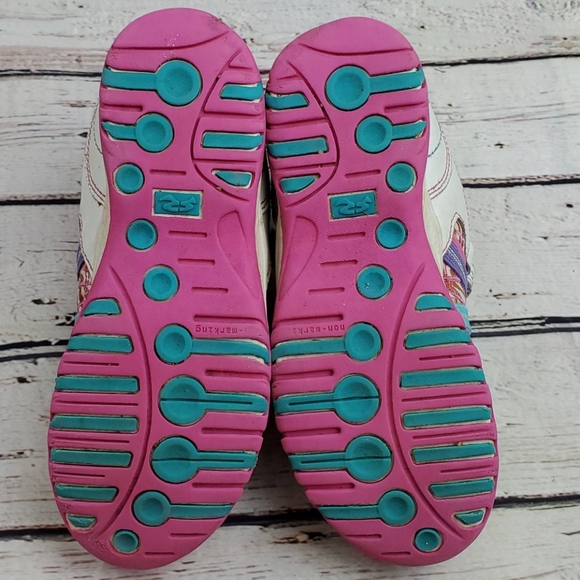 Rainbow Stride Rite Sneakers - Picture 5 of 9